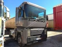 tracteur Renault