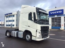 cap tractor Volvo