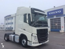 cap tractor Volvo
