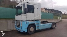 cap tractor Renault