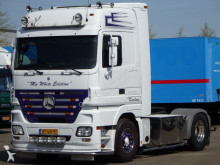 Mercedes tractor unit