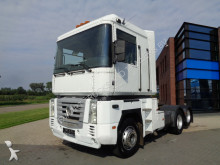 Renault Magnum 440 tractor unit