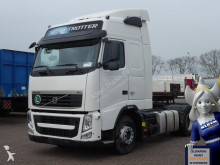 Volvo FH13 tractor unit