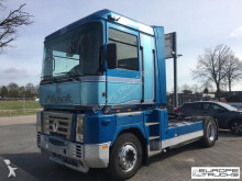 Renault Magnum 440 tractor unit
