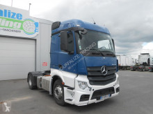Mercedes tractor unit