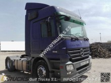 Mercedes tractor unit