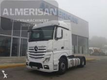 Mercedes tractor unit