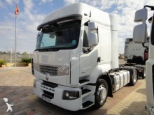 cap tractor Renault