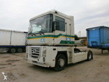 Renault tractor unit