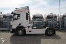 Renault tractor unit