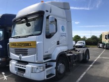 cap tractor Renault