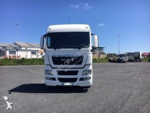 used tractor unit