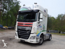 DAF XF tractor unit