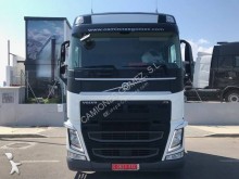 Volvo FH13 500 tractor unit