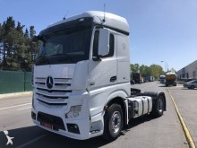 Mercedes tractor unit