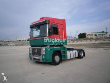 Renault Magnum 480 tractor unit