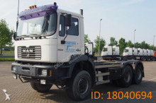MAN 33.364 tractor unit