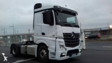 used tractor unit