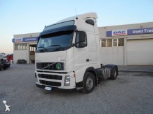 Volvo FH 460 tractor unit