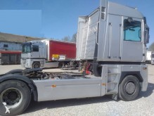 tracteur Renault Magnum 500