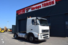 cap tractor Volvo