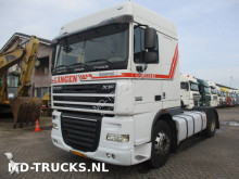 DAF XF105 tractor unit