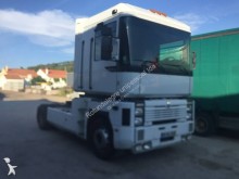 cap tractor Renault