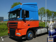 DAF XF105 tractor unit