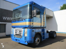 Renault tractor unit