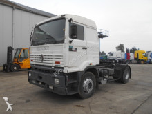 cap tractor Renault