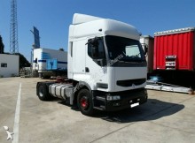 cap tractor Renault