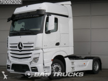 Mercedes tractor unit