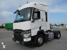 cap tractor Renault