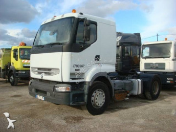 Renault tractor unit