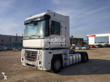 Renault Magnum 480 tractor unit