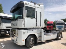 Renault tractor unit
