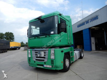 Renault Magnum
