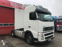 Volvo FH12 tractor unit