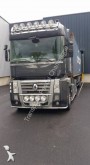 cap tractor Renault