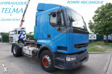 cap tractor Renault