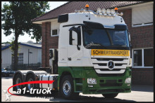 Mercedes exceptional transport tractor unit
