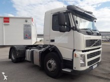 cap tractor Volvo