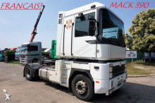 cap tractor Renault