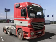 ciągnik siodłowy Mercedes