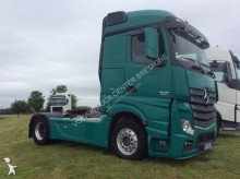 cap tractor Mercedes