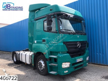 Mercedes tractor unit