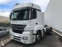 Mercedes Axor 1840 tractor unit