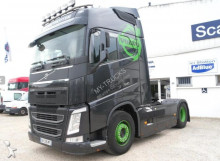 cap tractor Volvo FH 540