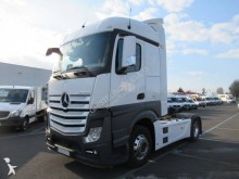 cap tractor Mercedes