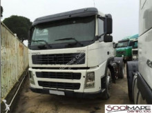tractor Volvo